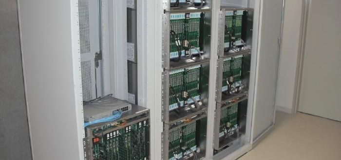 NEC製SV9500交換機